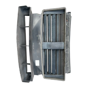 Piezas de Carrocería Originales Usadas y Desmontadas para <span class=keywords><strong>Maserati</strong></span> <span class=keywords><strong>Levante</strong></span> <span class=keywords><strong>2023</strong></span>: Capó, Parachoques Delantero, Guardabarros, Rejilla del Radiador - Product Image 4