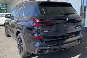 Compre Ahora: Auto Usado <span class=keywords><strong>BMW</strong></span> <span class=keywords><strong>X5</strong></span> M60i xDrive SUV 2025, Listo para Enviar - Product Image 2
