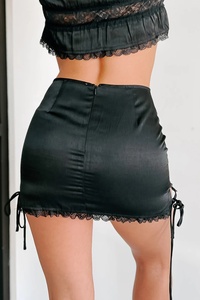 KY Satin Custom Black Blusa de mujer Blusas de manga larga Elegante <span class=keywords><strong>Invisible</strong></span> Cremallera Mini falda Tela de encaje Conjunto de falda de dos piezas - Product Image 6