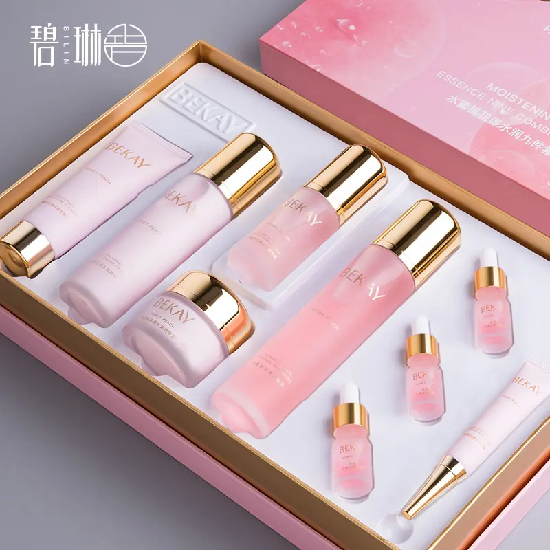 OEM Vegan Private Label 9 Pcs Natural Organic Face Wash Serum Cosmetics coreano Skincare Cream set per la cura della pelle