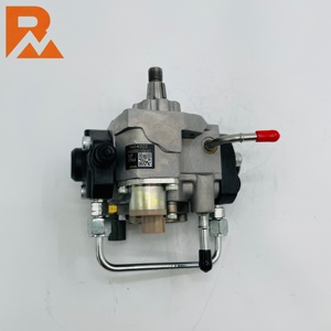 Pompe d'injection de carburant 294000-0661 1460A022 pour moteur 4M41 - Product Image 1