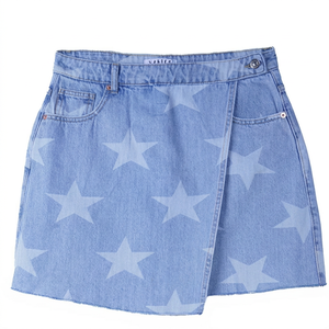Falda Cruzada de Mezclilla para Mujer, Cintura Regular, Algodón BCI y Reciclado, Estampado de Estrellas, Mini Falda de Verano Ecológica, 10.47 OZ - Product Image 1