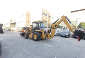 Good Condition Used Cat 430F2 Backhoe <b>Loader</b>, Telescopic Dipper Arm, 4-in-1 Combination Bucket For Sale - Product Image 6