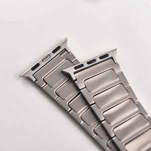 Bracelet de montre en titane de luxe JAETIUM pour Apple Watch Ultra, bracelet de remplacement léger pour montre connectée OEM ODM - Product Image 4