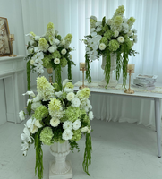 Rangkaian Bunga Hydrangea Hijau 60cm hingga 80cm dengan Daun Hijau dan Bunga Putih Gading, Dekorasi Meja Tengah, Dekorasi Latar Belakang Pernikahan, Rangkaian Bunga