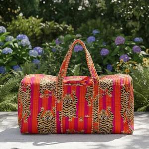 Floral Quilted Duffle <b>Bag</b> Handmade Travel, Overnigth Weekender <b>Bag</b>, Cotton Carryall <b>For</b> Her, Yoga <b>Bag</b>, Hand Luggage <b>Storage</b> <b>Bag</b> - Product Image 6