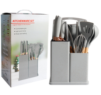 Ensemble de couteaux de cuisine en silicone 19 pièces OEM/ODM avec manche en bois, planche à découper et bac de rangement spécial incluant spatules et ustensiles