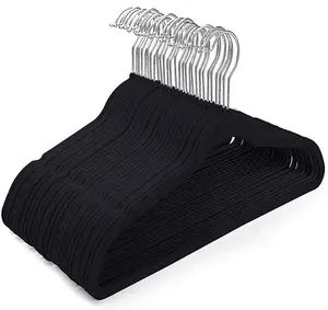 Temelleri ince kadife kumaş askı kaymaz takım elbise askıları siyah-50 Pack