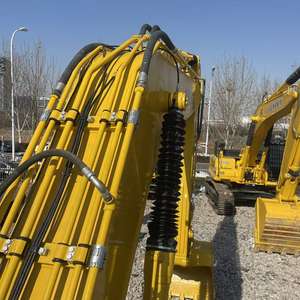 รถขุดไฮดรอลิกแบบตีนตะขาบ โคมัตสึ รุ่น PC240LC-7 เครื่องยนต์คัมมินส์ 25 ตัน สภาพดี ใช้งานน้อย - Product Image 6