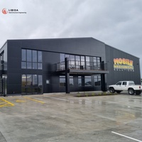 Nave Industrial Prefabricada de Acero con Panel de Acero Recubierto de Color Negro Moderno, Estructura de Acero, Gran Espacio, Personalizable