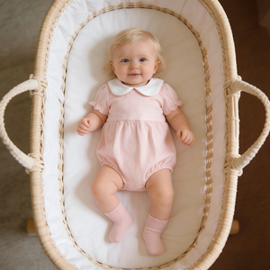 Combinaison bébé en coton Pima à col carré uni, personnalisable avec monogramme, couleur personnalisée, col marin blanc - Product Image 6