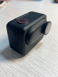 Caméra de vlogging portable Insta360 <span class=keywords><strong>GO</strong></span> 3S 4K d'occasion - Product Image 4