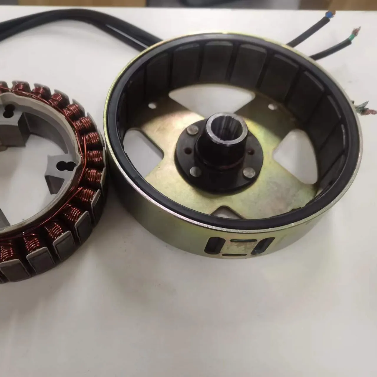 YP, Yuxin high power High speed motor stamping 4KW 60V Range Extender Parts Stator and Rotor for Bldc motor 1KW to 15KW