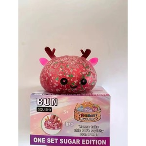 Jouet à presser en vinyle Renne de Noël 15CM, Grand Squishy Fidget en forme de boulette, Anti-stress à pétrir et à presser - Product Image 6