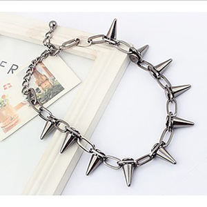 قلادة هيب هوب جديدة للرجال سلسلة سبايك قلادة صخرية قوطية - Product Image 1