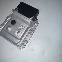 39111-03945 3911103945 Pièces automobiles Ordinateur automobile Édition ECU ECM Carte de calcul pour Hyundai Kia Rio