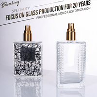 Flacons de parfum en verre carrés imprimés sur mesure, 50-400 ml, avec logo personnalisé, bouchon doré, vaporisateur de parfum, fabriqués en Chine