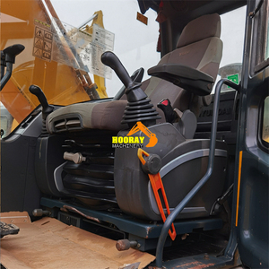 Excavatrice sur chenilles d'occasion Hyundai 220LC-9s 210W-9, 22 tonnes, modèle 2023, moteur et pompe, capacité de godet 1,5 m³, testée et inspectée - Product Image 4