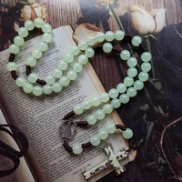 Vente chaude acrylique perles lumineuses croix chapelet collier Madonna Crucifix pendentif bijoux colliers chapelet lumineux