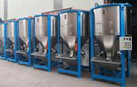 Chine 10000kg énorme capacité en plastique chauffage broyeur Grain vertical en plastique Silo mélangeur