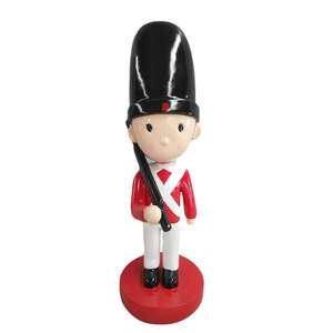 Escultura personalizada <span class=keywords><strong>de</strong></span> fibra <span class=keywords><strong>de</strong></span> vidrio para decoración navideña, escultura <span class=keywords><strong>de</strong></span> soldado <span class=keywords><strong>de</strong></span> <span class=keywords><strong>Cascanueces</strong></span> <span class=keywords><strong>de</strong></span> color europeo, tamaño real <span class=keywords><strong>de</strong></span> dibujos animados - Product Image 5