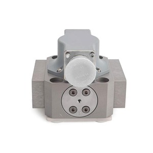 Contrôleur hydraulique Original G631-3001 G631-3002 à 2 étages, 24V, 315 bars, débit de 15 GPM, taille de port 1/4 - Product Image 3