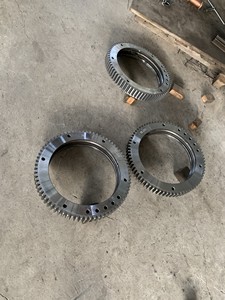 Cojinete giratorio para sistema de elevación de bote salvavidas en helipuerto de cubierta giratoria - Product Image 6