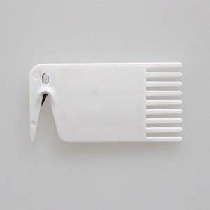 Peigne de nettoyage en plastique en forme de couteau pour <span class=keywords><strong>Xiaomi</strong></span>/Dreame/<span class=keywords><strong>Ecovacs</strong></span>/iRo Bot Filtres Outils de nettoyage ménagers pour pièces d'aspirateur - Product Image 2