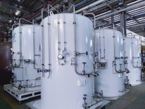 Tanque de almacenamiento a granel de nitrógeno líquido, recipiente a presión de gas líquido criogénico de pequeña capacidad de 3000L/5000L - Product Image 4