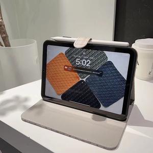 Funda para tableta de PU con patrón de tela para <span class=keywords><strong>iPad</strong></span> 10th Air 3 4 <span class=keywords><strong>5</strong></span> Mini con correa para bolígrafo, funda para tableta para Samsung A7 8 9 para <span class=keywords><strong>Xiaomi</strong></span> <span class=keywords><strong>5</strong></span> 6 <span class=keywords><strong>Pro</strong></span> - Product Image 5