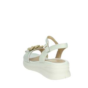 Sandalias de Plataforma para Mujer, Modelo K-11113, Color Gris Paloma, Calzado de Verano - Product Image 2