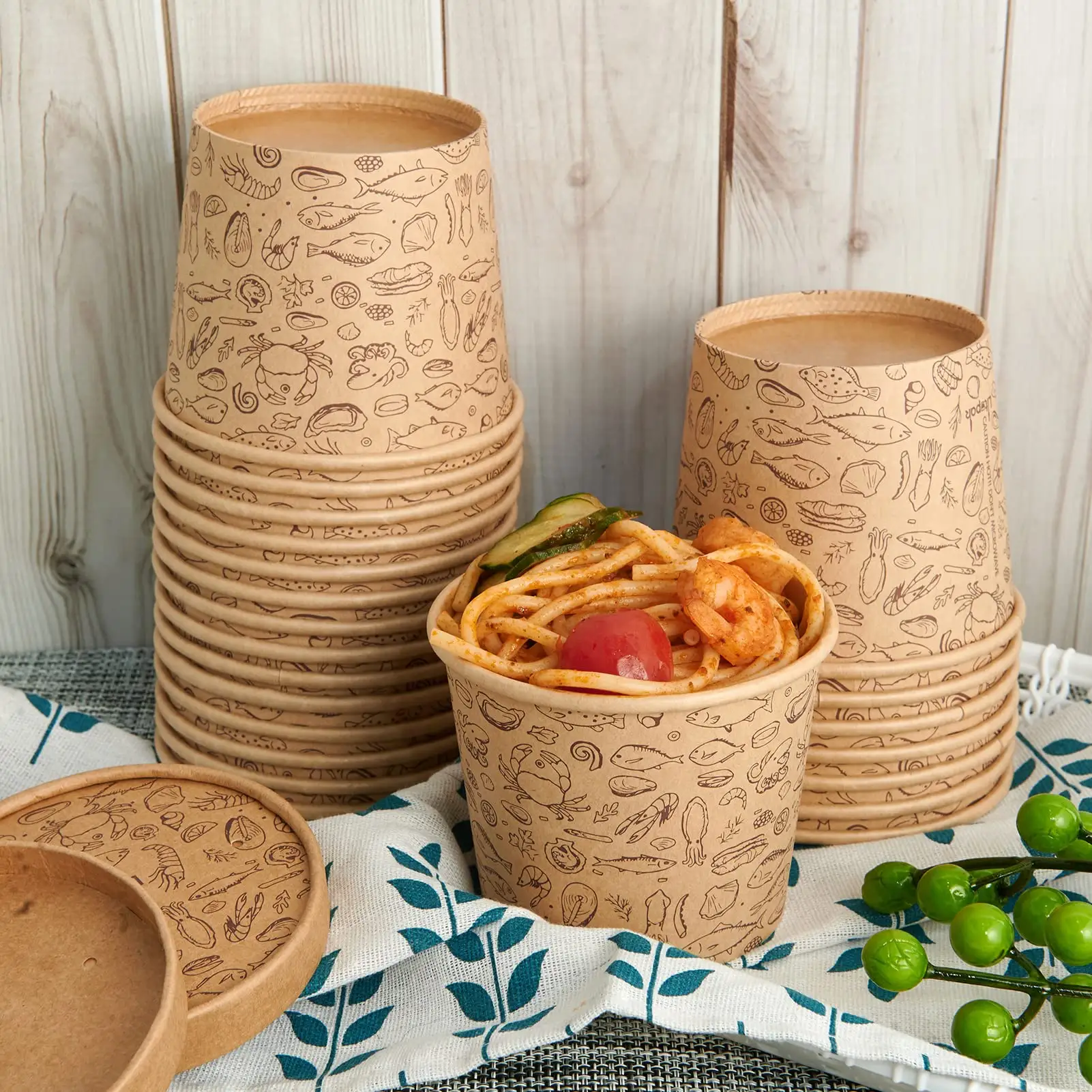 50 Pieces/Box Wholesale Sturdy Internal Coating Printing Disposable Kraft Paper Soup Container Cup Soup Bowl With Cover