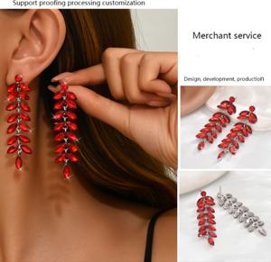 Boucles d'oreilles pendantes tendance été style européen et américain, luxueuses pour mariage et spectacle, en alliage brillant et cristal, nouvelle collection pour présentatrices - Product Image 2