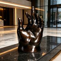 Sculpture en bronze coulé de grande taille, style art contemporain, personnalisable, pour centre commercial, statue de main de palmier