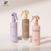 Flacon pulvérisateur vide de luxe en plastique avec pompe à gâchette pour parfum, soins capillaires, et désinfectant pour les mains, personnalisable avec logo