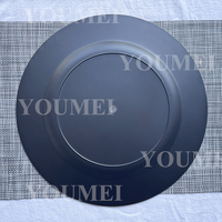 Assiettes de présentation modernes en plastique doré brossé de 13 pouces, bord uni, vente en gros pour la décoration de tables de mariage et d'événements, et la restauration