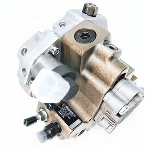 مضخة وقود عالية الجودة للسكك الحديدية المشتركة 0445020007 مضخة حقن وقود عالية الضغط <span class=keywords><strong>0</strong></span> <span class=keywords><strong>445</strong></span> <span class=keywords><strong>020</strong></span> <span class=keywords><strong>007</strong></span> لمضخة حقن كامنز - Product Image 4