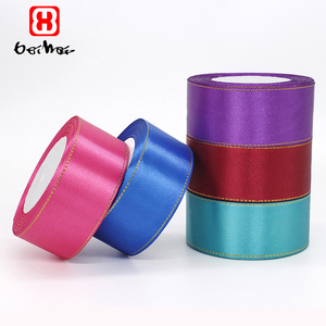 Grosir pita hadiah 100% poliester 38 mm warna Solid pita Satin wajah tunggal dengan potongan emas di kedua sisi hadiah Natal untuk - Product Image 3