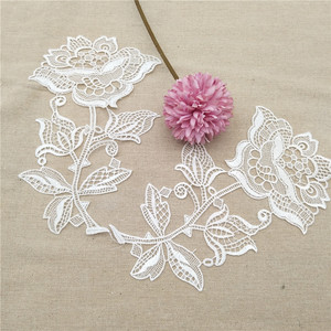 <span class=keywords><strong>Collar</strong></span> de encaje blanco elegante de flor rosa con accesorio de bordado Producto decorativo - Product Image 5