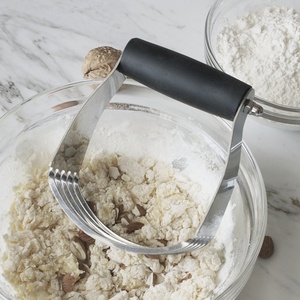 Mélangeur et coupe-pâte multifonctionnel en acier inoxydable, outils de pâtisserie pour un mélange plus rapide avec poignée antidérapante - Product Image 5