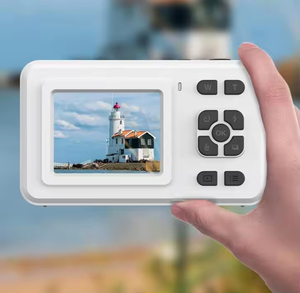 กล้องดิจิตอล 4K HD รุ่นใหม่ล่าสุดจากโรงงาน หน้าจอ LCD หมุนได้ เหมาะสำหรับนักเรียน ท่องเที่ยว วีล็อก ขนาดกะทัดรัด ทนทาน ผลิตจากพลาสติก ABS พกพาสะดวก - Product Image 3