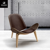 Chaise de canapé simple nordique chaise d'avion hôtel modèle chambre concepteur personnalisé Simple en forme spéciale fauteuil de loisirs à planche incurvée