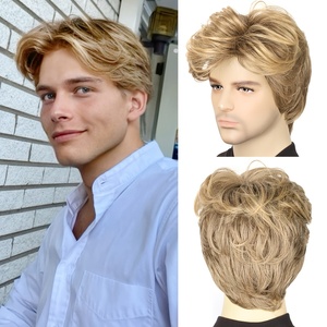Perruque synthétique courte ombrée Pixie Haircurt avec frange sans colle perruque en couches brun mélange blond <span class=keywords><strong>ondulé</strong></span> <span class=keywords><strong>coupe</strong></span> Pixie perruques - Product Image 1