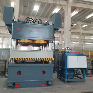 Prensa Hidráulica de Cuatro Columnas y Tres Vigas de 4500 Toneladas, Nueva, para Grabado de Paneles de Puerta, Sistema Servo CNC, Engranaje PLC, <span class=keywords><strong>Motor</strong></span> de Acero de Alta Seguridad 380V - Product Image 2