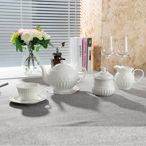 Plato de frutas con relieve <span class=keywords><strong>barroco</strong></span>, plato occidental, tazón de arroz con patrón de hojas, juego de tazas de café, taza de té de la tarde, platillo. - Product Image 5