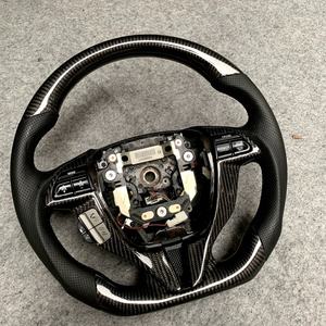 Volante Deportivo de Fibra de Carbono Perforado, Forma Plana Superior e Inferior, Acabado Negro Brillante, Excelente Calidad, <span class=keywords><strong>Precio</strong></span> de Fábrica, Personalizable - Product Image 5