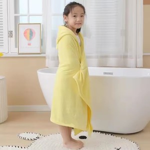 Serviette <span class=keywords><strong>de</strong></span> <span class=keywords><strong>bain</strong></span> pour enfants à capuche <span class=keywords><strong>Cape</strong></span> pour <span class=keywords><strong>bébé</strong></span> hommes et femmes <span class=keywords><strong>bébé</strong></span> dessin animé corail velours peignoir épaissi doux absorbant - Product Image 3