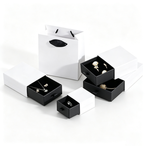 Caja de Joyería Rígida con Cajón Deslizable, Impresa Personalizada, en Varios Tamaños, de Papel Mate, para Guardar Collares y Anillos, con Forro de Felpa - Product Image 2