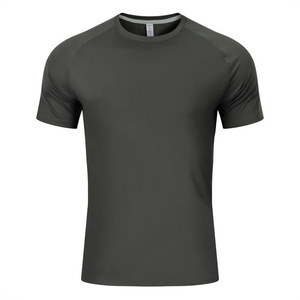 Camiseta deportiva personalizada de manga corta con cuello redondo, de poliéster y spandex delgados, para entrenamiento, gimnasio y ejercicio, para hombres y mujeres. - Product Image 4