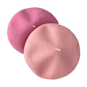 Broderie de logo personnalisée Femme 100% laine Beret Boina Bérets d'hiver Chapeau Casquette Vente en gros Femme Dame Beret en laine pour hommes et femmes - Product Image 2